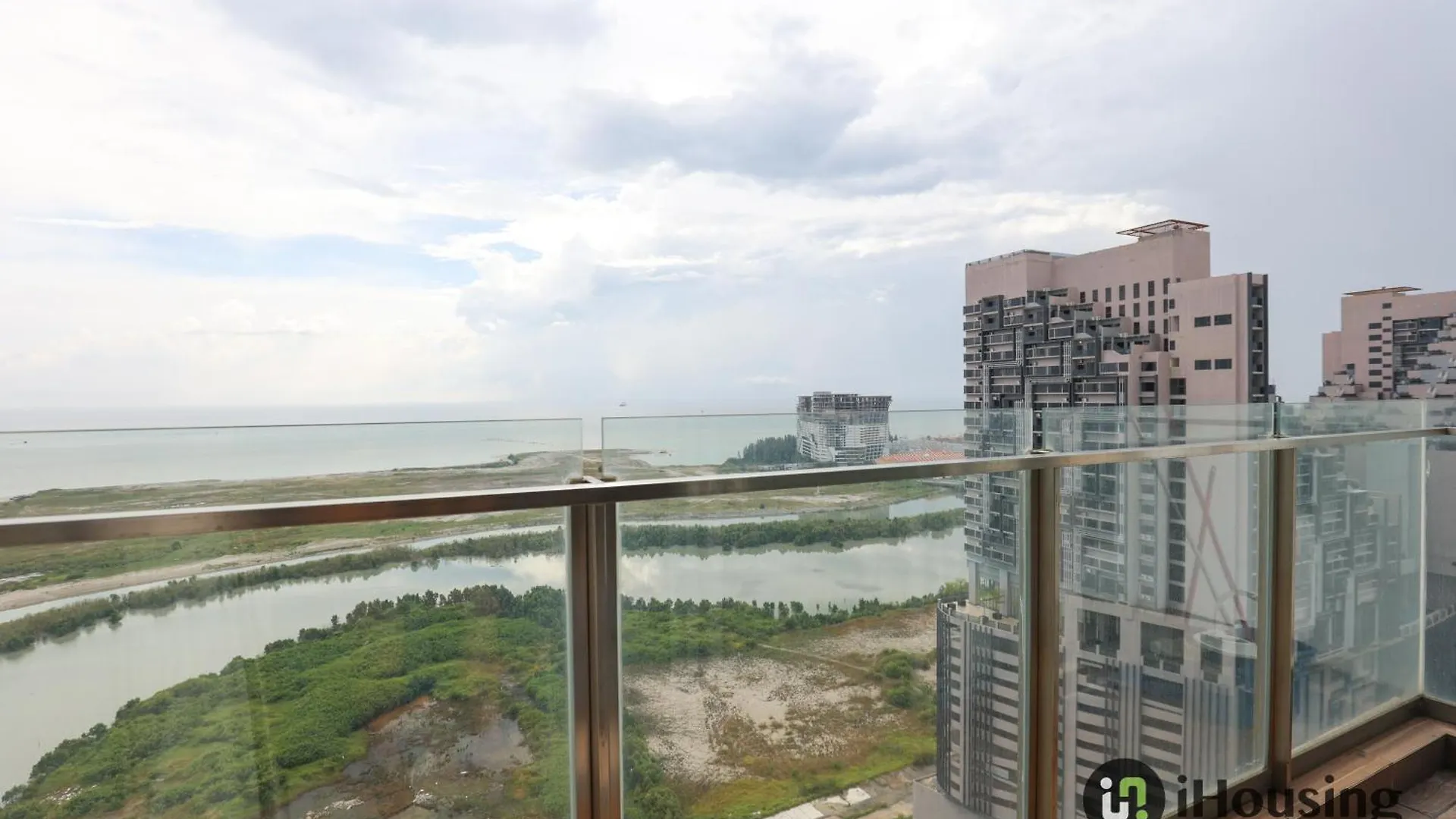 Apartment Silverscape Deluxe Melaka By I Housing Malaysia