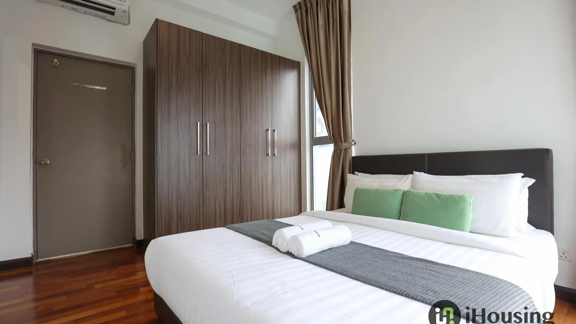 Silverscape Deluxe Melaka By I Housing 0*, Malacca