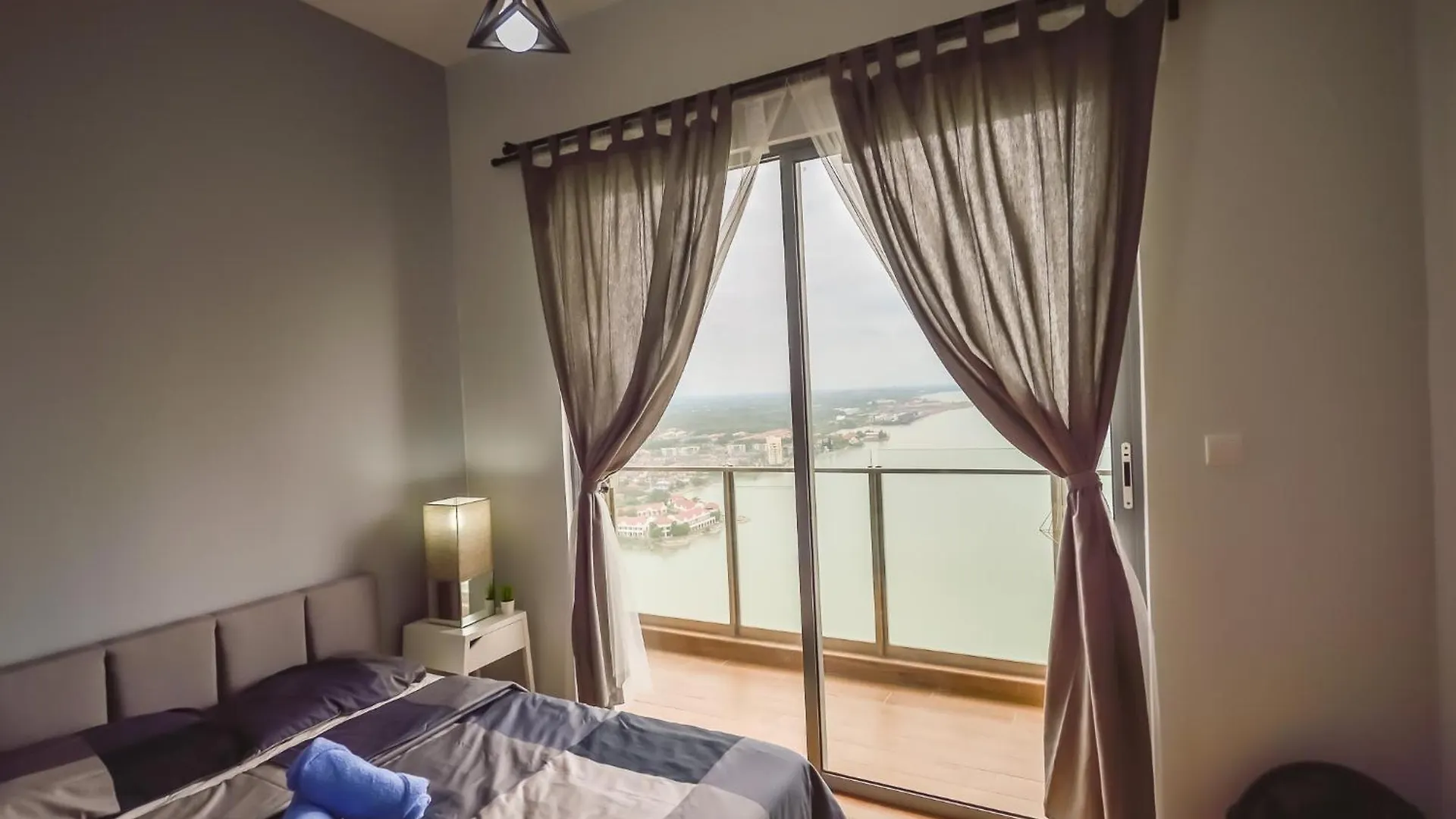 Silverscape Deluxe Melaka By I Housing Apartment Malacca